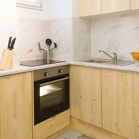 Apartment New Castlehouse, T3 With Great View, Center *